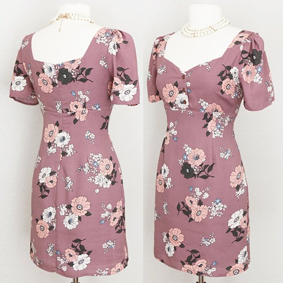 Sadie & Sage Dresses & Skirts - Mauve Floral Sweetheart Puff Sleeves Retro Dress